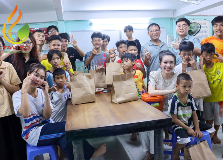 Chủ Tịch Nguyễn Nghĩa Thịnh Đến Thăm Mái Ấm Tình Thương